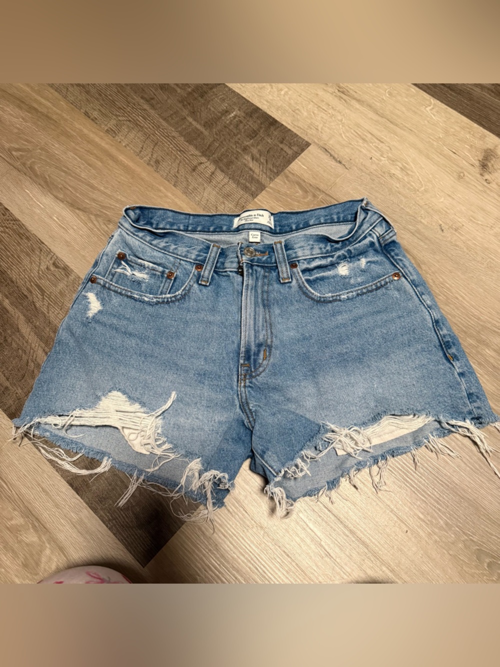 Abercrombie & Fitch The boyfriend Short 
Mid-rise size 27/4